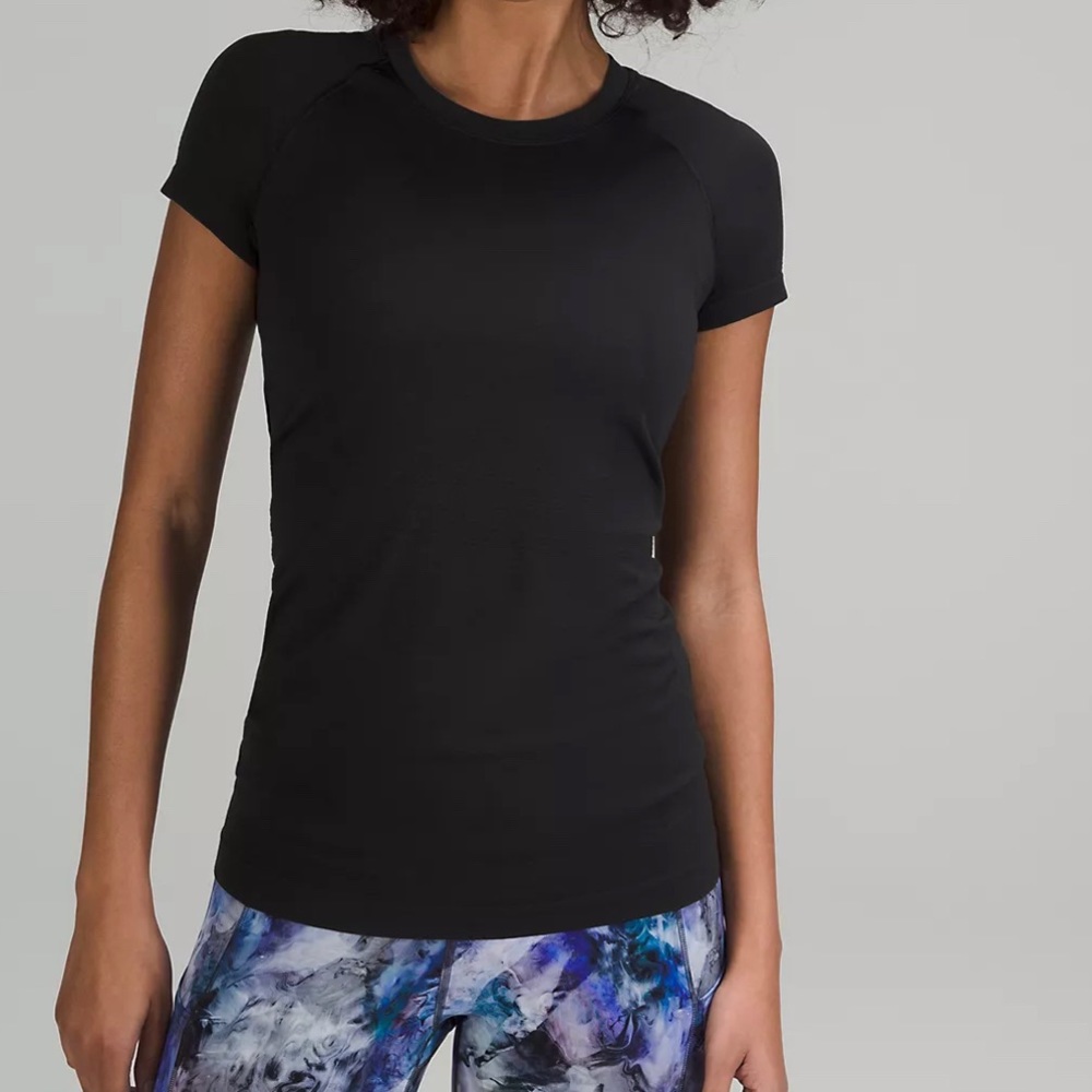 Swiftly Tech Short-Sleeve Shirt